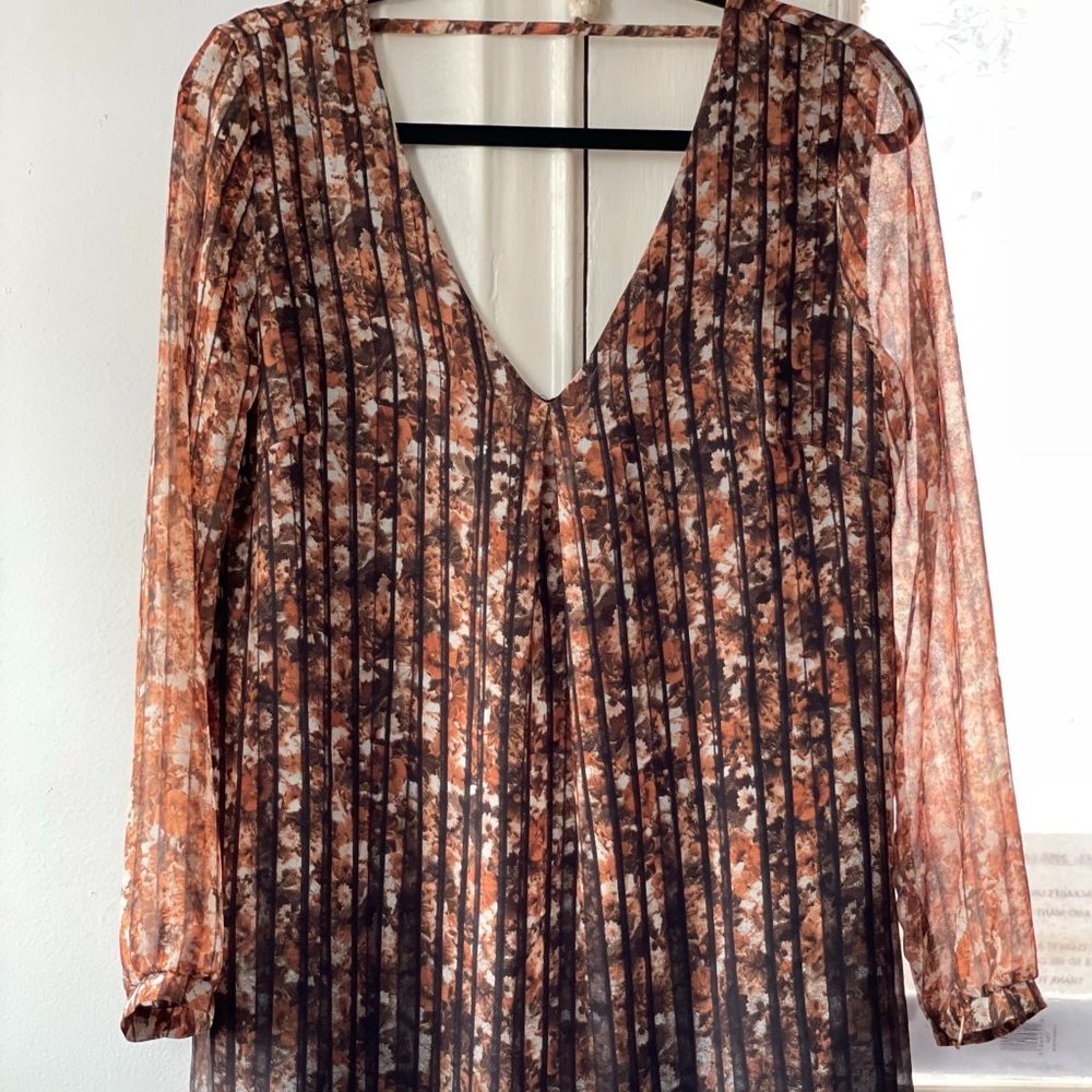 Astr Lightweight Long sleeve Dress